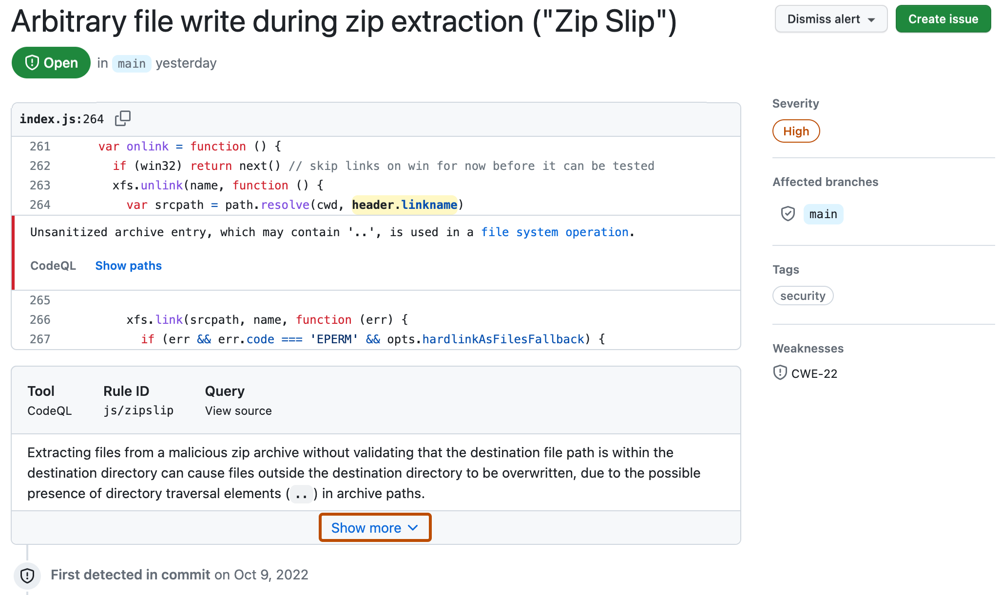 Снимок экрана: описание оповещения code scanning. Ссылка с меткой "Показать больше" выделена темно-оранжевым контуром.