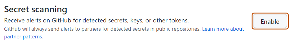 Captura de tela da seção "Secret scanning" da página "Code security and analysis", com o botão "Habilitar" realçado em uma estrutura de tópicos laranja escura.